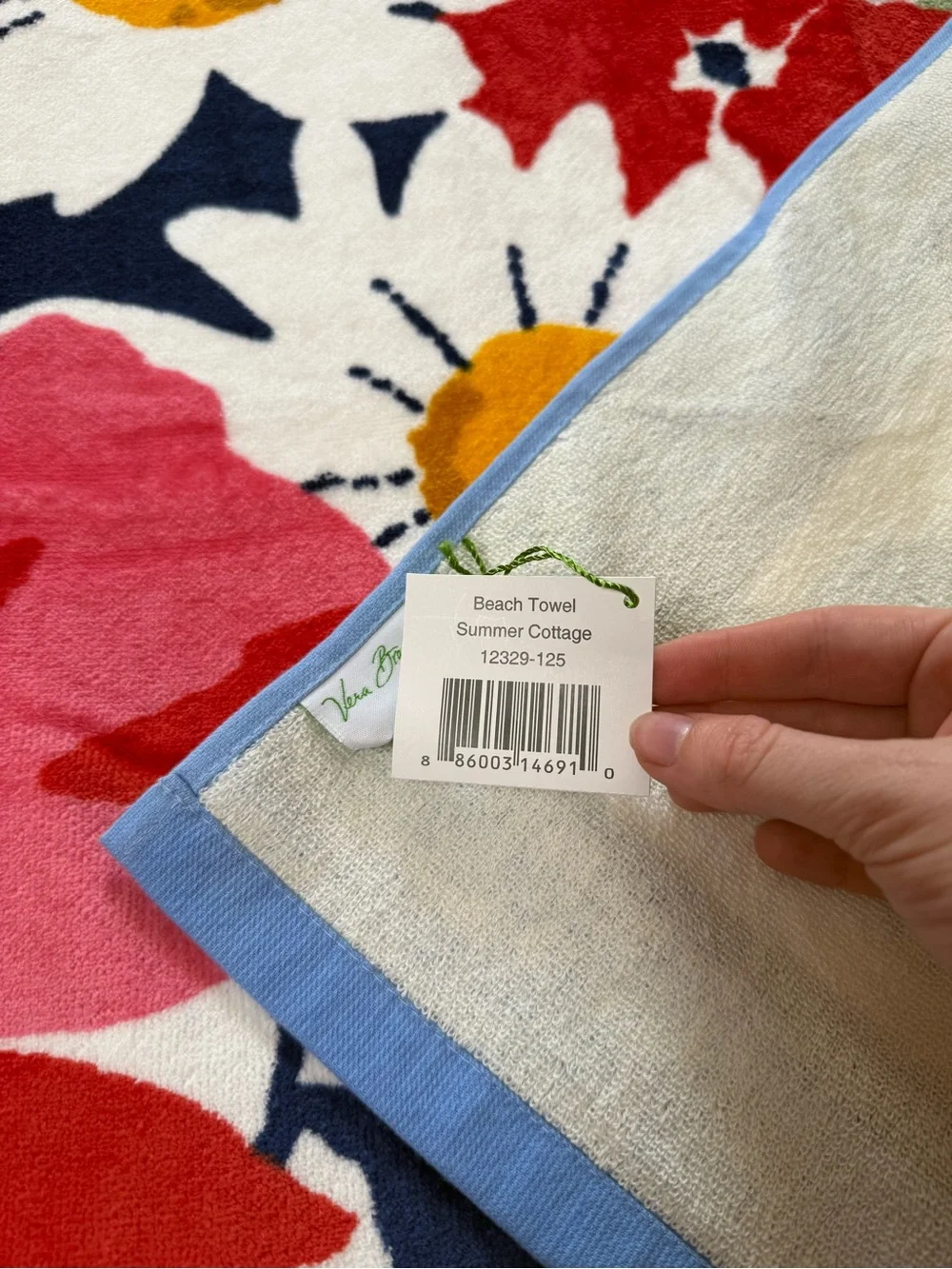 NWT Vera Bradley Summer Cottage Beach Towel RETIRED Last One!!